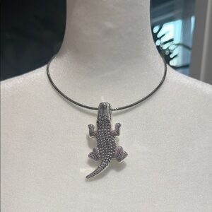 Elegant Silver Reptile Pendant Necklace